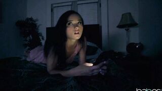 Sexy American Porn Star Zoe Bloom Gets Fucked by Helpful Neighbor - Kurwa Suka