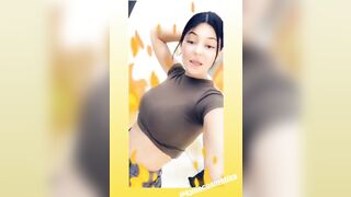 Busty and Thicc - Kylie Jenner