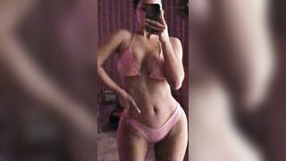 Bikini 5/11/2019 - Kylie Jenner