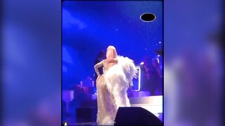 Lady Gaga's Butt: Playing with her ass on stage