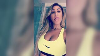 Nike Sportsbra - Lauren Pisciotta