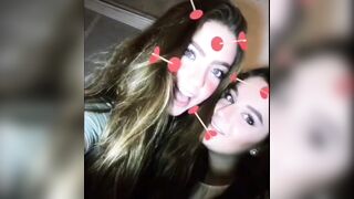 A blowjob from these two would feel like heaven ?? - Teens