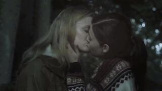 Lesbian Plot From Movies/Shows: Liv Mjones and Ruth Vega Fernandez in Kyss Mig