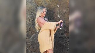 Lindsey Pelas: Femdom-goddess