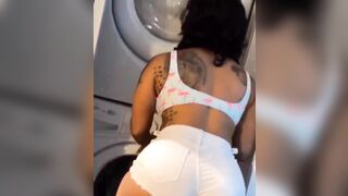 Honeys Leaving: Love to see her do Laundry ??