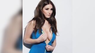 Lucy in blue - Lucy Pinder