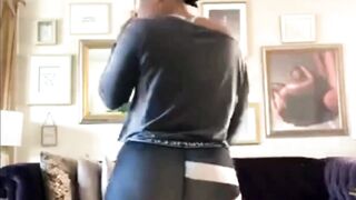 Huge Breasts and Butts: Therealtahiry 04.15.2020 Highlights