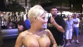 Huge Breasts and Butts: Breasty Mommy Flashing Her Boobs