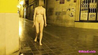 Walking naked in public in Valencia part 1 of 2