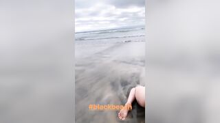 Booty at the beach - Mia Malkova